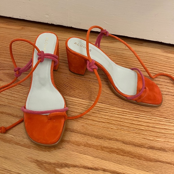 Alohas Grace Wrap Up Heels - Picture 1 of 6
